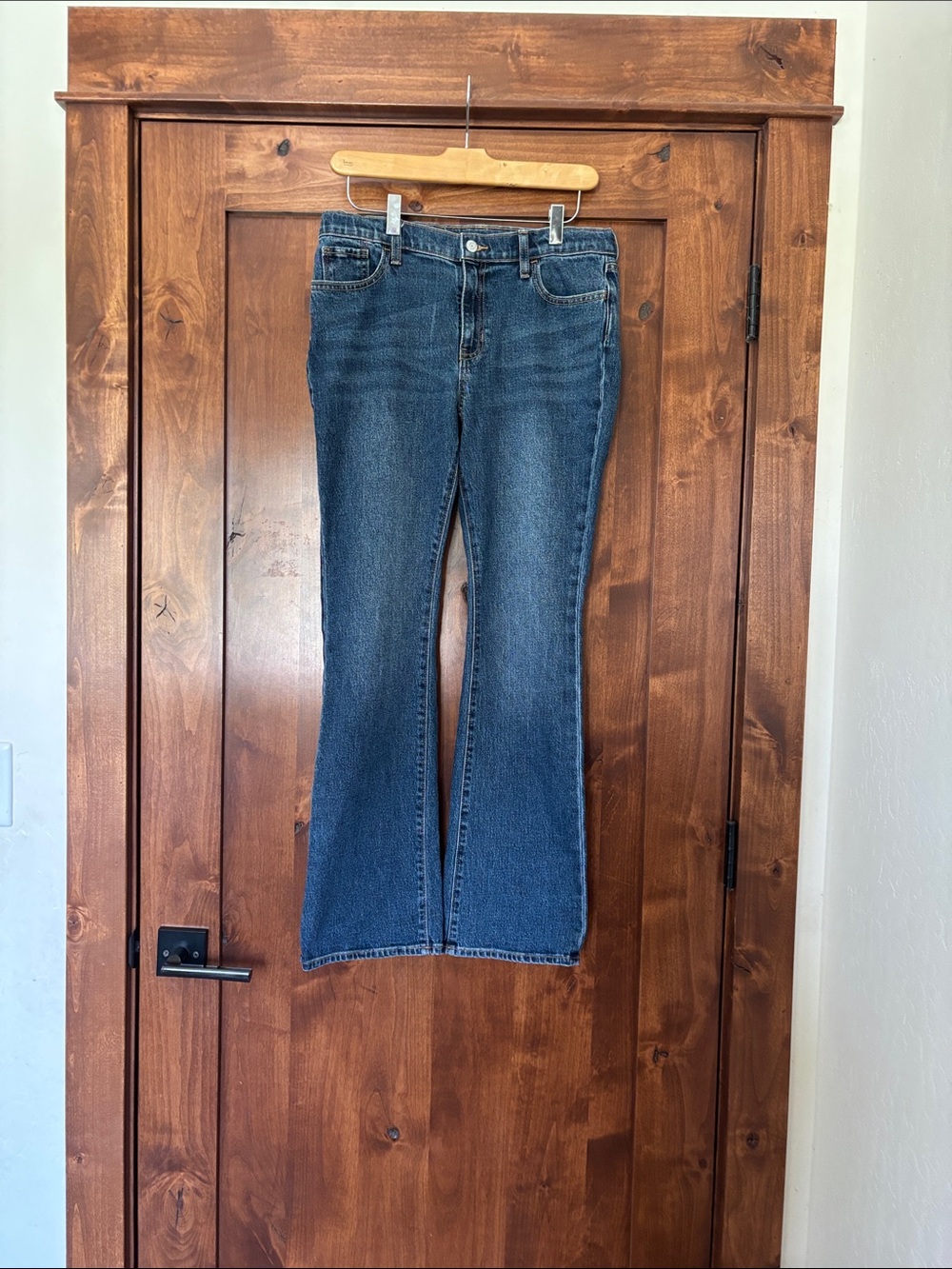 Old Navy girls boot-cut jeans